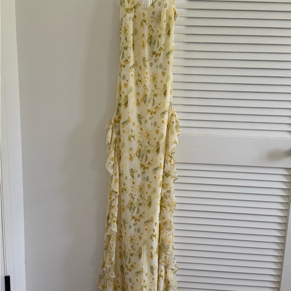 Forever 21 Cream Pleated Maxi Sundress